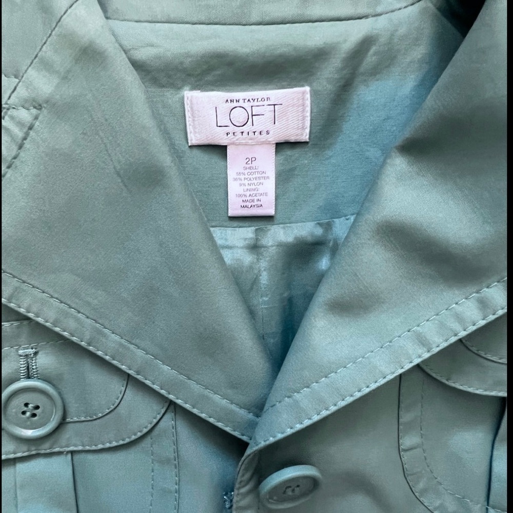Ann Taylor LOFT Teal Trench Coat w Notched Lapel and Fitted Silhouette Like New! - Picture 7 of 10